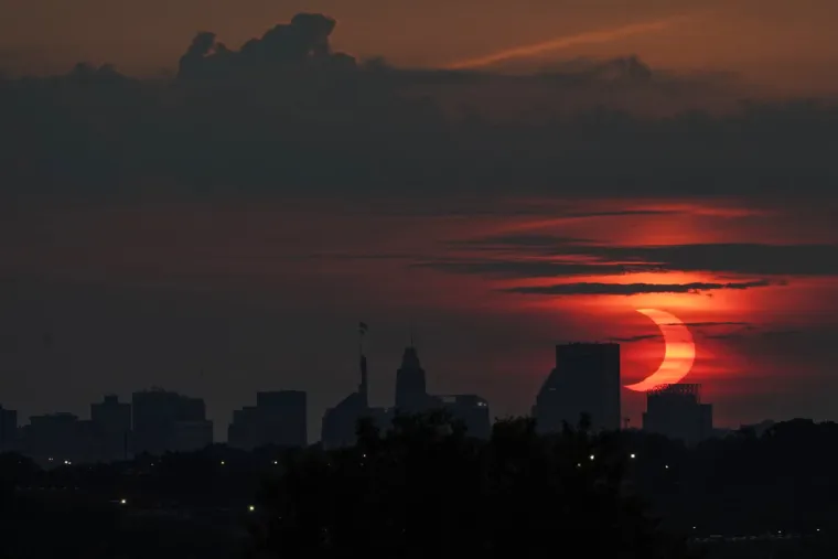 Pomrčina Sunca u Baltimoru