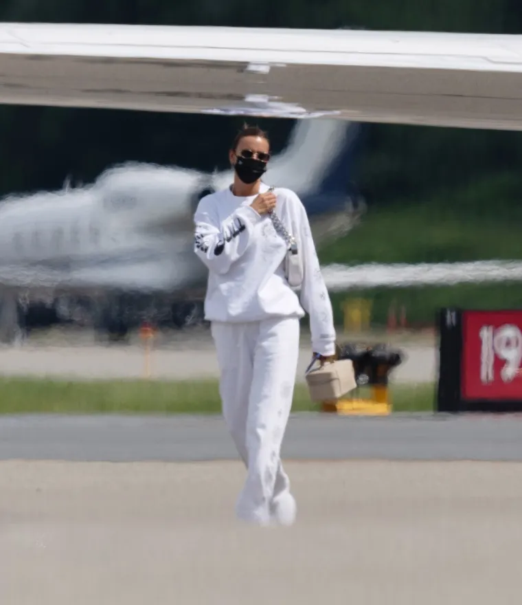 Irina Shayk i Kayne West vratili se s romantičnog odmora u Francuskoj