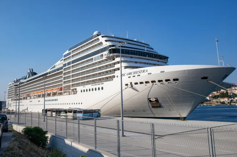 Početak boljih vremena: Prvi ovogodi&scaron;nji kruzer uplovio u je dubrovačku gradsku luku