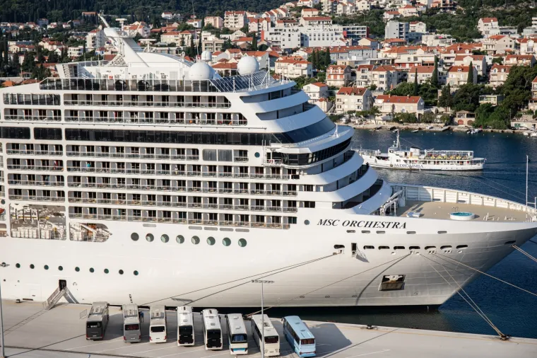 Početak boljih vremena: Prvi ovogodi&scaron;nji kruzer uplovio u je dubrovačku gradsku luku