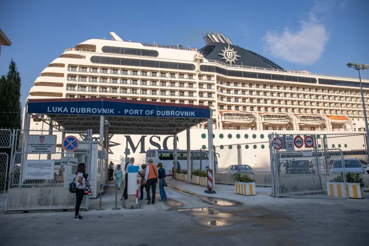 Početak boljih vremena: Prvi ovogodi&scaron;nji kruzer uplovio u je dubrovačku gradsku luku