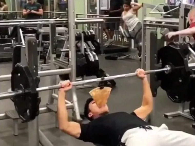 Ove fotografije savr&scaron;eno obja&scaron;njavaju za&scaron;to izvanzemaljci ne žele kontaktirati s nama