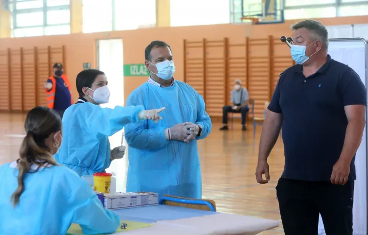 Bero&scaron; cijepio građane i najavio promjene: 'Ako interes za cijepljenje bude padao, nećemo vi&scaron;e pozivati na punktove nego...'