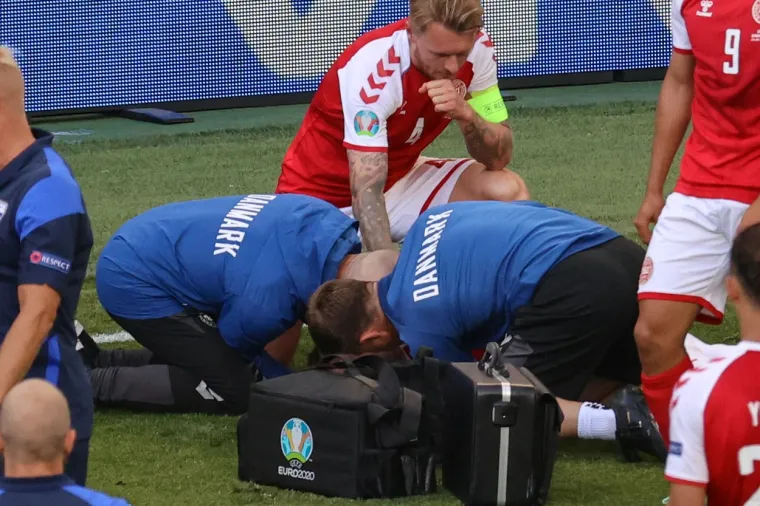 Teške scene iz Kopenhagena - igrači štitili Eriksena za vrijeme reanimacije