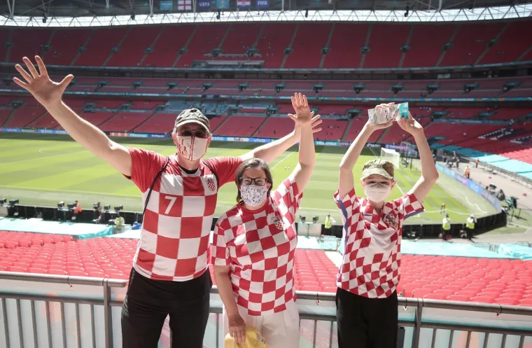 Pogledajte prve kadrove s kultnog Wembleya