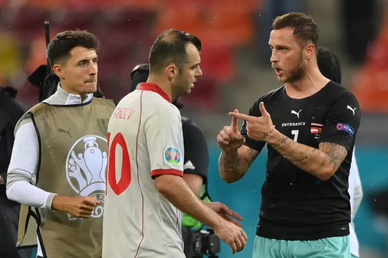 Arnautović zabio gol pa psovao na srpskom, sve se čulo u prijenosu uživo