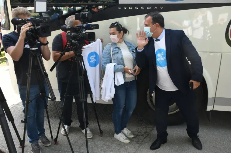 Covid autobus je krenuo. Capak u Virovitici: 'Interes za cijepljenje pao. Treba tražiti inovativne načine'