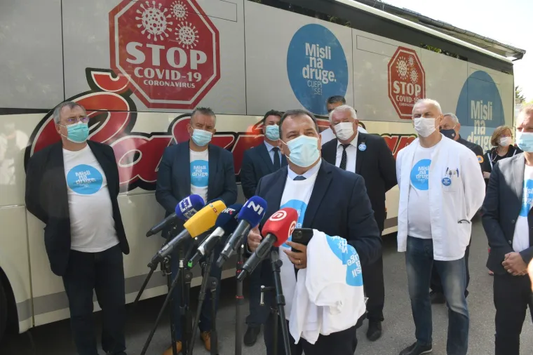 Covid autobus je krenuo. Capak u Virovitici: 'Interes za cijepljenje pao. Treba tražiti inovativne načine'