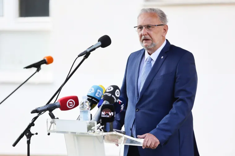 U Zadru otvoren Stožer za provedbu mjera sigurnosti tijekom turističke sezone 2021.