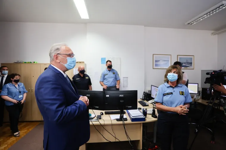 U Zadru otvoren Stožer za provedbu mjera sigurnosti tijekom turističke sezone 2021.