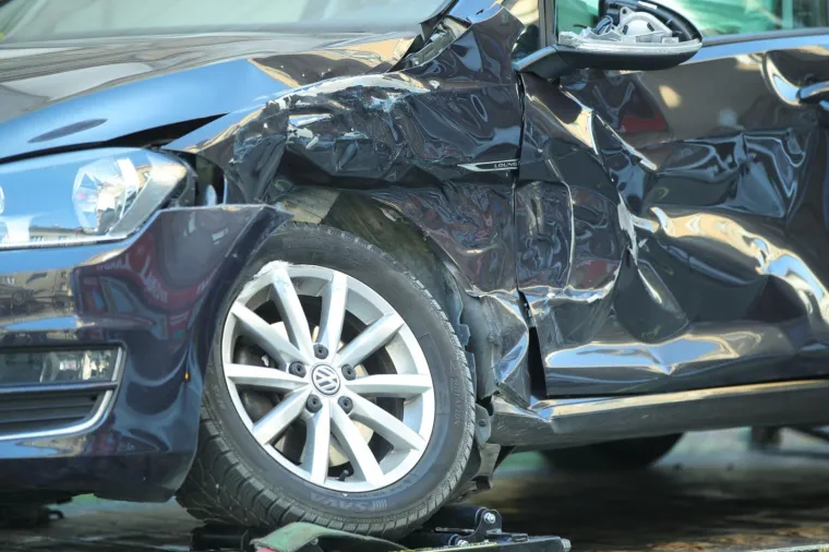 Na zagrebačkoj Ilici sudarili se tramvaj i automobil, zastoj je bio ogroman