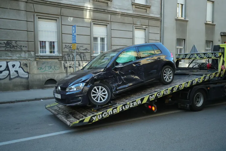 Na zagrebačkoj Ilici sudarili se tramvaj i automobil, zastoj je bio ogroman