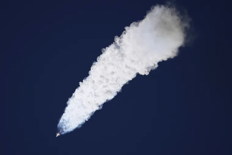 Kina lansirala svemirsku letjelicu s trojicom astronauta: Neće ih biti na Zemlji čak tri mjeseca!