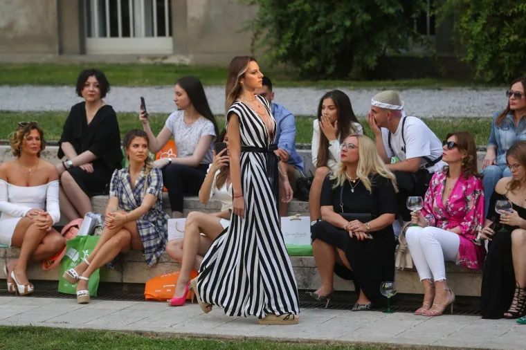 Nikolina i Cigi priredili &scaron;ok moment 'vri&scaron;tećim' kombinacijama, ali &scaron;ou im je ipak ukrala zanosna Mia