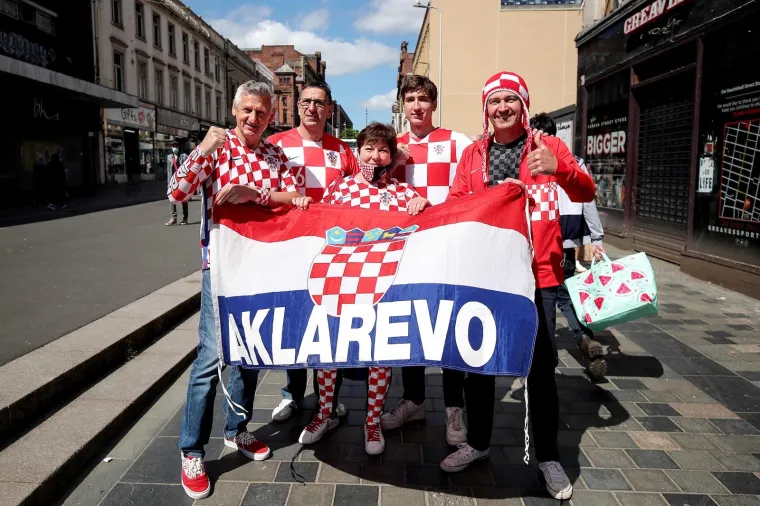 Pustinja na ulicama Glasgowa, pogledajte koliko je malo Hrvata uhvaćeno u &scaron;etnji gradom