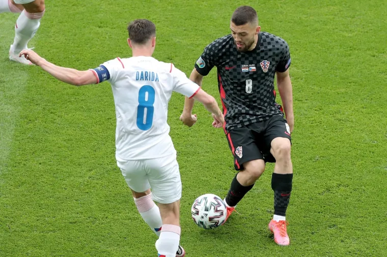 Vatreni na mukama: Izbornik Dalić uhvatio se za glavu, Hrvatska je izgledala loše i primila gol