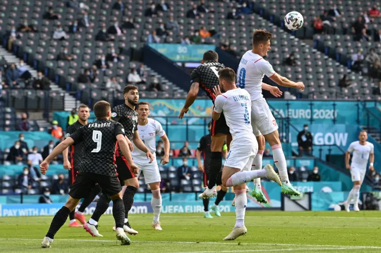 Vatreni na mukama: Izbornik Dalić uhvatio se za glavu, Hrvatska je izgledala loše i primila gol