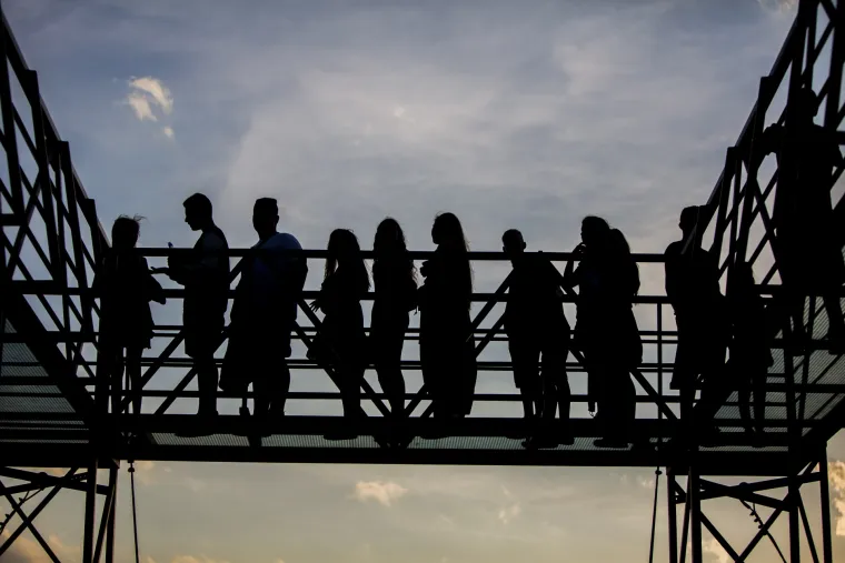 Mostar ima novi zipline, skywalk, ali i najveću ljuljačku u BiH