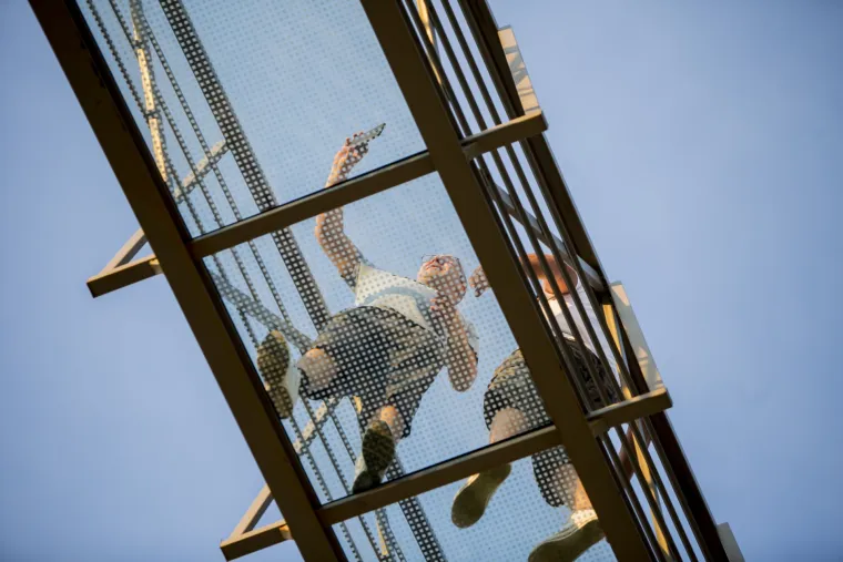 Mostar ima novi zipline, skywalk, ali i najveću ljuljačku u BiH