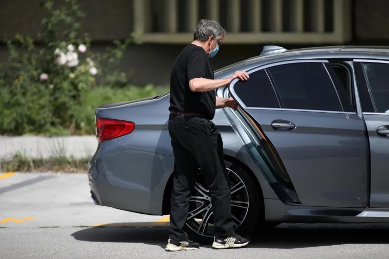 Pogledajte kako su ispred Remetinca dočekali Antu Kvesića, suca kojeg je Mamić optužio za korupciju