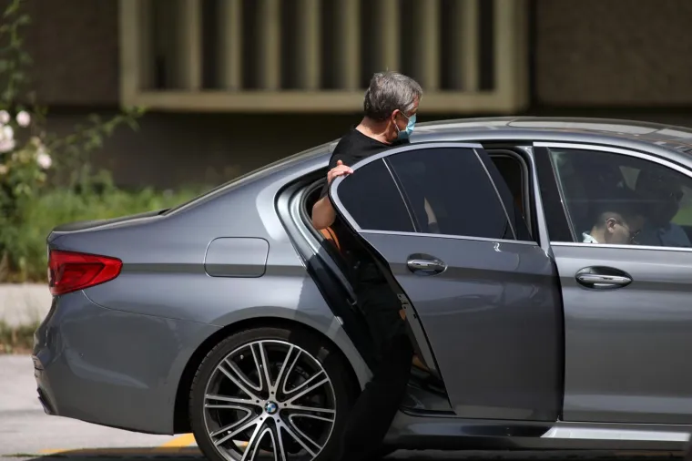 Pogledajte kako su ispred Remetinca dočekali Antu Kvesića, suca kojeg je Mamić optužio za korupciju