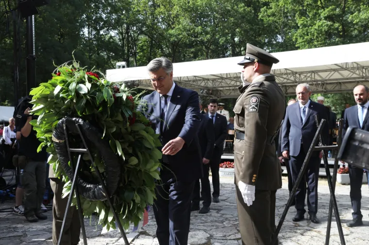 Državni vrh okupio se u Brezovici kako bi obilježili Dana antifa&scaron;ističke borbe