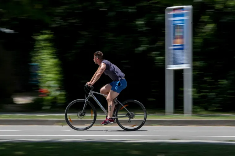 Hrvatska se prži: Pogledajte kako su se građani poku&scaron;ali rashladiti na sve načine