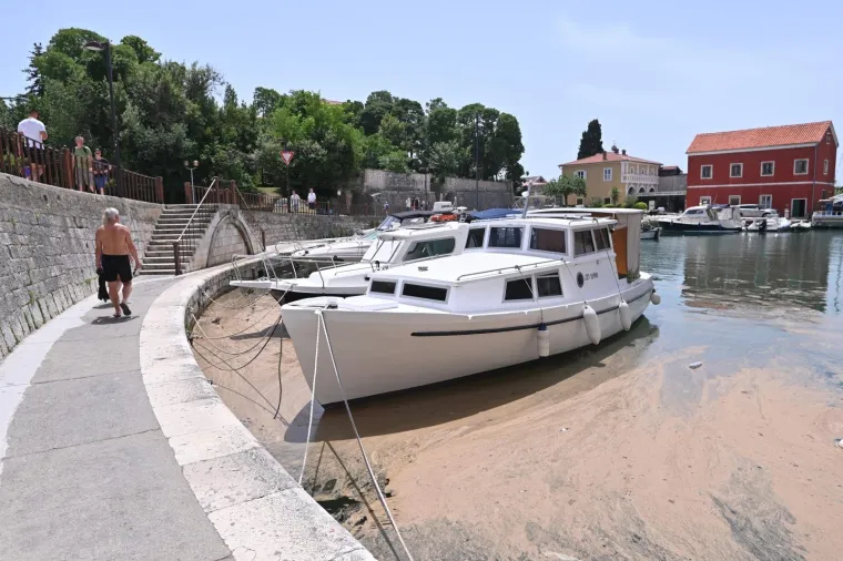 Neće samo (ne)procijepljenost pokvariti sezonu: Pogledajte &scaron;to se dogodilo u Zadru