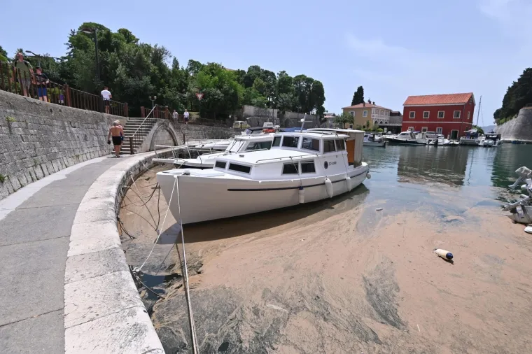 Neće samo (ne)procijepljenost pokvariti sezonu: Pogledajte &scaron;to se dogodilo u Zadru
