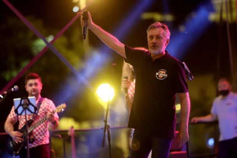 Posljednji koncert &Scaron;koro je održao 2019. godine, kad se kandidirao na predsjedničkim izborima