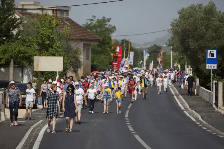 Bliži se velika obljetnica ukazanja u Međugorju: Hodočasnici iz cijelog svijeta okupljaju se u hercegovačkom selu