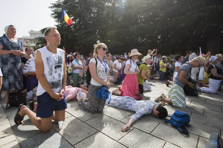 Bliži se velika obljetnica ukazanja u Međugorju: Hodočasnici iz cijelog svijeta okupljaju se u hercegovačkom selu