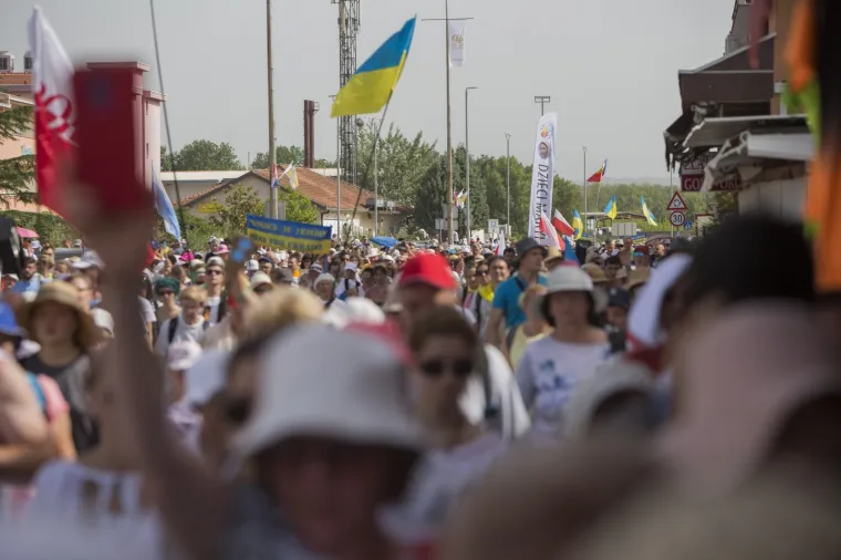 Bliži se velika obljetnica ukazanja u Međugorju: Hodočasnici iz cijelog svijeta okupljaju se u hercegovačkom selu