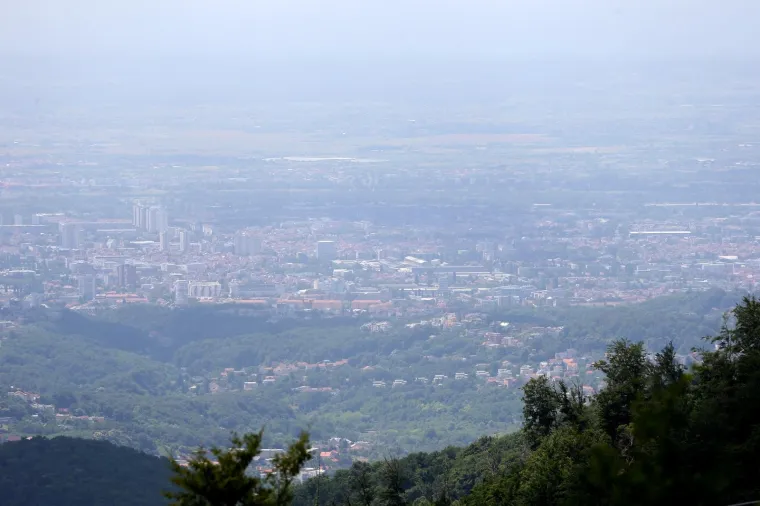 Ako ste mislili da ste vidjeli maglu na 35 stupnjeva u Zagrebu, ne varate se: Evo što se krije iza toga