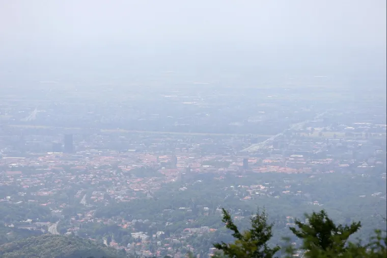 Ako ste mislili da ste vidjeli maglu na 35 stupnjeva u Zagrebu, ne varate se: Evo što se krije iza toga