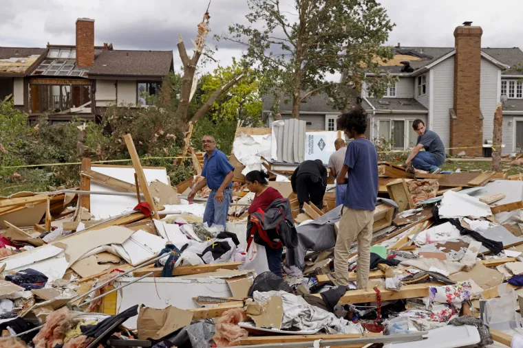 Apokaliptični prizori nakon jučera&scaron;njeg tornada na jugu Če&scaron;ke
