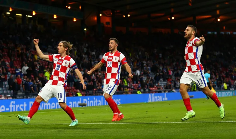 Modrićeva majstorija u konkurenciji za najljep&scaron;i gol trećeg kola u skupinama Eura