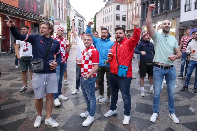 Svi su spremni za &Scaron;panjolce! Pogledajte kakvu fantastičnu atmosferu su hrvatski navijači napravili u Kopenhagenu
