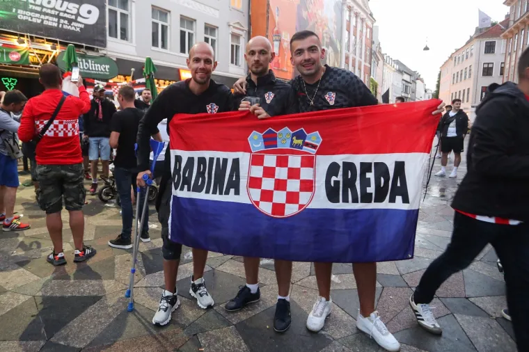 Svi su spremni za &Scaron;panjolce! Pogledajte kakvu fantastičnu atmosferu su hrvatski navijači napravili u Kopenhagenu