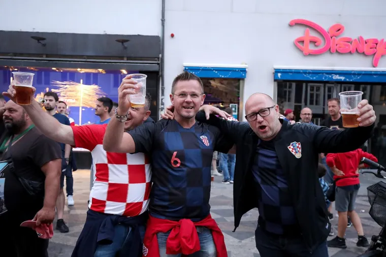 Svi su spremni za &Scaron;panjolce! Pogledajte kakvu fantastičnu atmosferu su hrvatski navijači napravili u Kopenhagenu