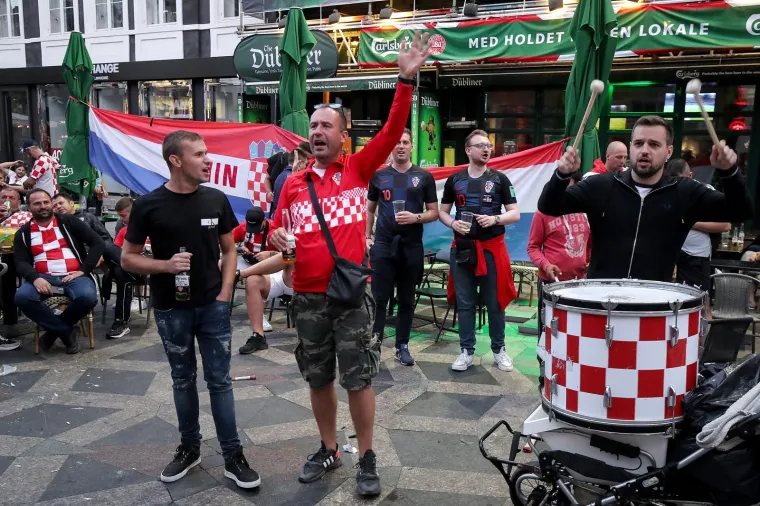 Svi su spremni za &Scaron;panjolce! Pogledajte kakvu fantastičnu atmosferu su hrvatski navijači napravili u Kopenhagenu