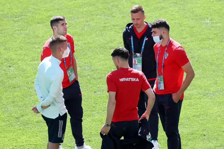 Olmo nije mogao izdržati, mnoge će odu&scaron;eviti ono &scaron;to napravio kad je na travnjaku ugledao  Hrvate