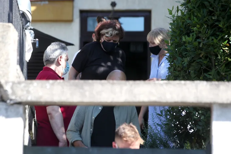 Policija u pretresu kuće glavnog ravnatelja HRT-a Kazimira Bačića