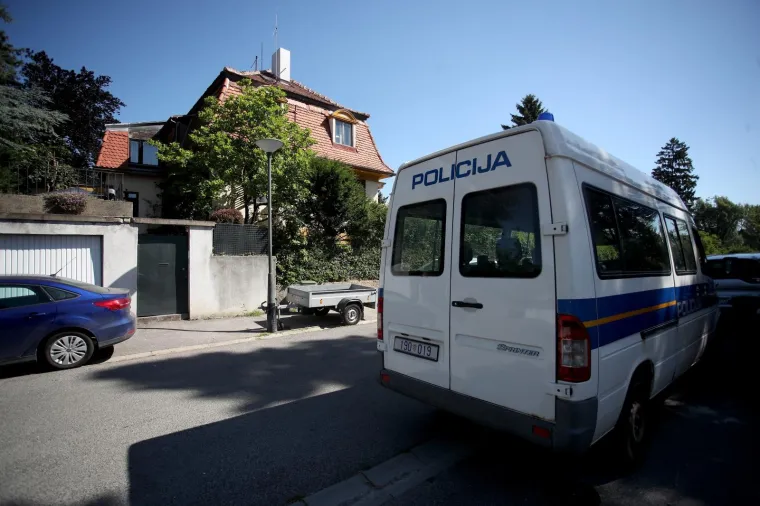 Pretres kuće glavnog ravnatelja HRT-a Kazimira Bačića