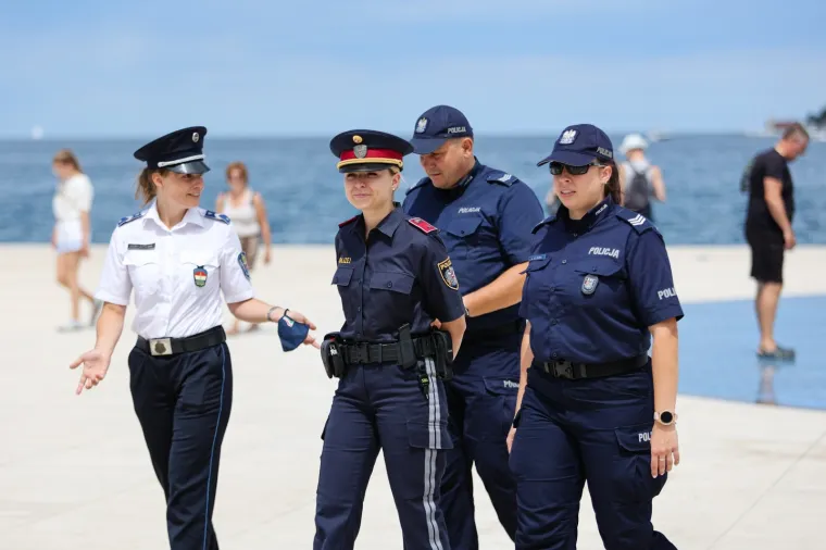 Zadarskoj policiji u ispomoć stigla policija iz Austrije, Mađarske i Poljske