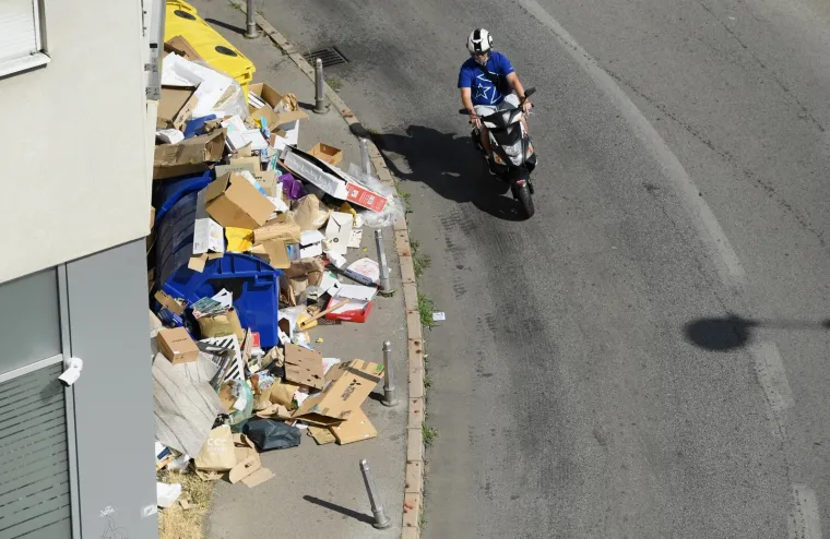 Novi gradonačelnik, stari problemi: Glavni grad Hrvatske zatrpan smećem