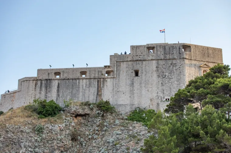 Konferencija Rimca i poslovnih partnera u Dubrovniku pod budnim okom osiguranja: Pogledajte tko je sve do&scaron;ao na tvrđavu Lovrijenac