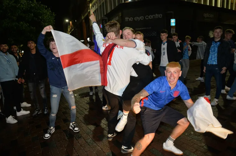 Scene kakve Engleska ne pamti: Samo pogledajte ovo i bit će vam jasno o čemu pričamo