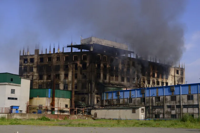 Više od 50 mrtvih u požaru tvornice u Bangladešu