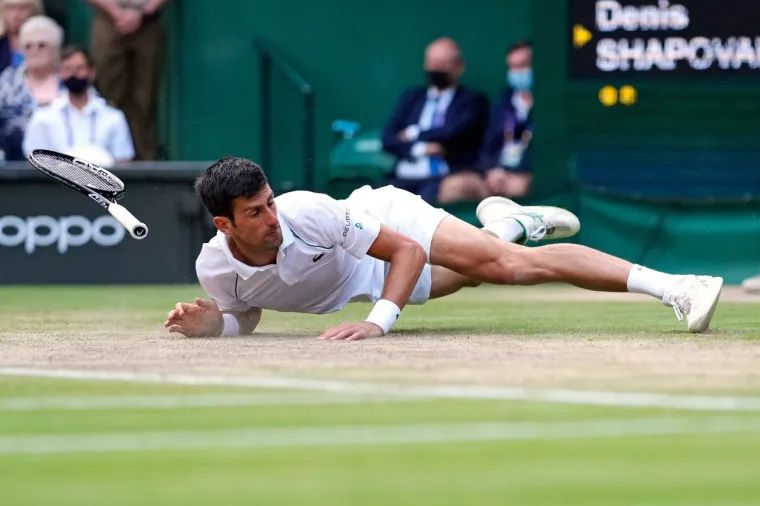Genijalni Nole u jednom trenutku se potrgao, pa nakon pobjede priznao: 'Denis je bio bolji od mene u prva dva seta'